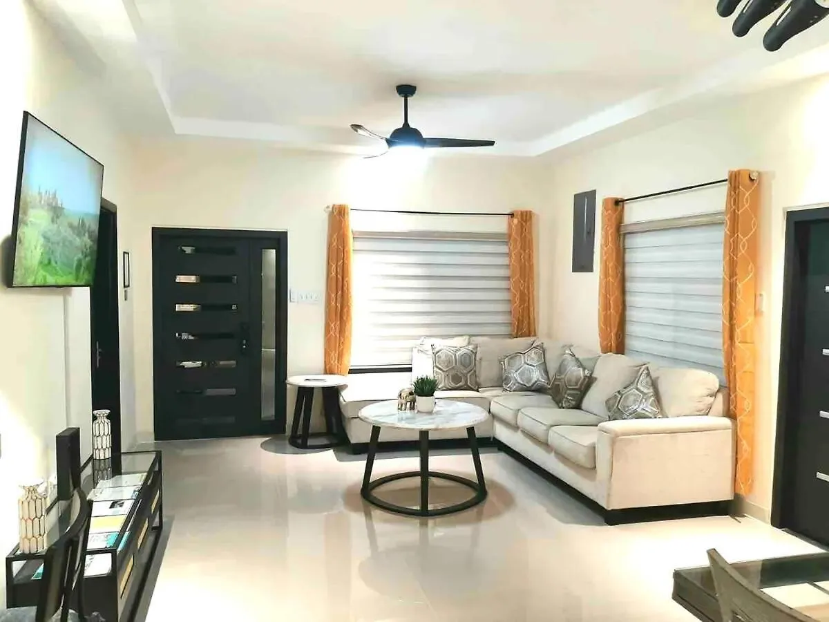 فيلا Sincere Oasis - 3Br King Bed Infinity Pool أوشو ريوس 0*,  جامايكا